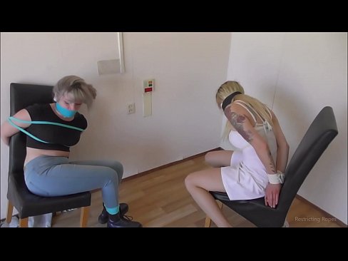 ❤️ Dependentă / legată și cu căluș / domnișoară în primejdie ❤❌ at us ro.pornolymp.ru ❌