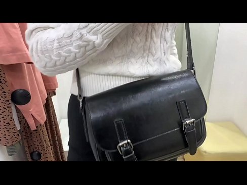 ❤️ Masturbarea în public a tinerei târfe FeralBerry cu un dildo în cabina de probă ❤❌ at us ro.pornolymp.ru ❌